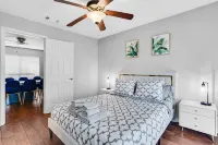 5BR 2.5BA Newly upgraded house sleeps 16