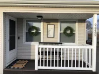 Little House on Ladow