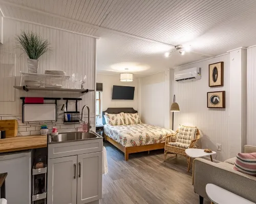 HEY, GET A ROOM! Couples Getaway : Bikes, beach chairs, umbrella :Central locale Hoteles en Kitty Hawk