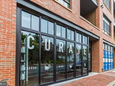 New Downtown Annapolis Condo with Free Parking