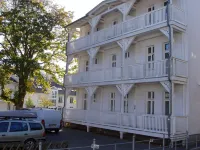 Duplex apartment with swimming pool and sauna 200 m to the beach