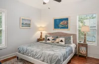 Good Tides Getaway! Spanish Moss Trail附近的飯店