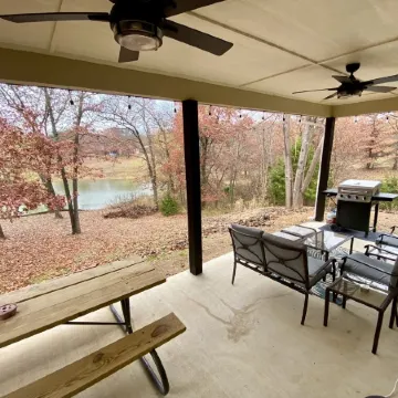 Cozy and Relaxing Lake House close to Lake of the Arbuckles