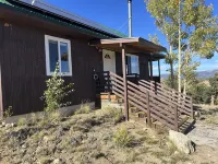 Secluded Cabin with Breathtaking Views on 3 Acres - Alppimaja