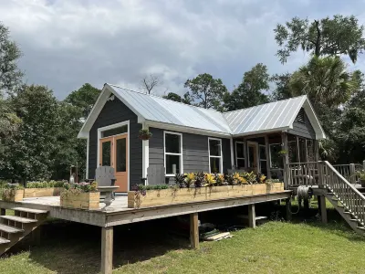 Romantic Cottage in ACE Basin rich w/ SC history