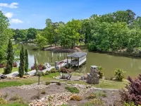 Beautiful Waterfront Home with abundant outdoor seating, pool, hot tub, grill Hotels in York County