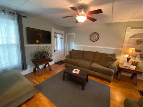 White House Lodge-Lower Studio