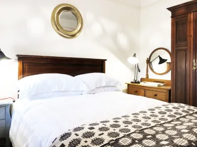 Short summer breaks available!! Hotels near St Davids Cathedral