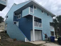 Cozy Relaxation on Crescent Beach Hotels in Butler Beach