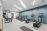 "Melody of Evanston" 3BD, 2BA UrbanLux Condo