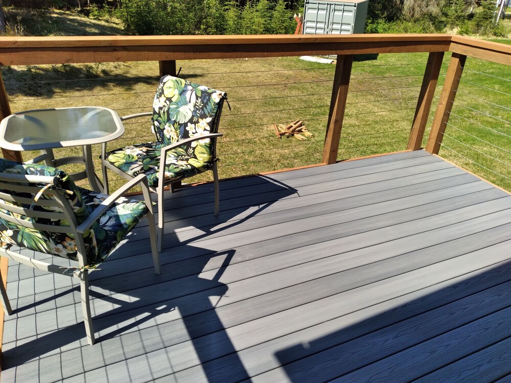 Beautiful 3 bedroom near the Kenai River! Hotels in Soldotna