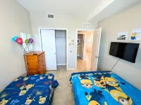 Luxury Vacation 2BR/2BA Condo Near Theme Parks and Shopping – Immaculately Clean Hotel dekat Old Town