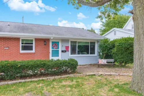 Welcome to Redbird Ranch: A Campus Retreat at Illinois State Next to the Arena