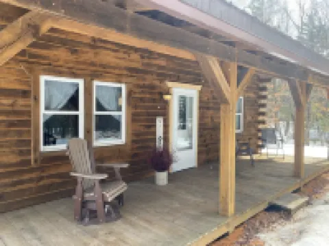 Halls Creek Retreat! Hatfield/Merrillan, WI โรงแรมในJackson County