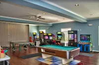 Lakefront Cabin with Fantastic views & Private Dock, The Hideout!!