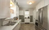 The Boho Bungalow! Downtown Alexandria