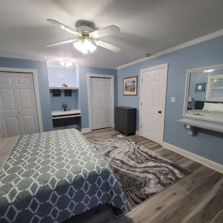 Beach House Getaway, exclusive location on "Chesapeake Bay" with private beach