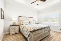 Windmark Beach! Heated Pool, Water View, Loaded, Golf Cart! Weekly Stay Disc!