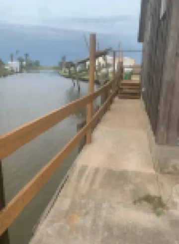 Rustic Island fishing cabin on canal to San Bernard River.