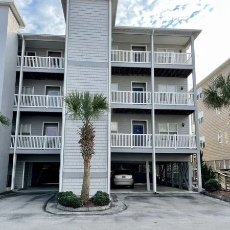 Oceanfront - The Ocean Club - Sand, Sun & Family Fun - Indian Beach/Emerald Isle