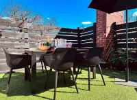 Expansive Open Loft Apartment in the Middle of Downtown. Great for Groups.