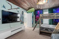 BRAND NEW HOME in SolTerrA Resort 6 bedroom 4.5 Baths