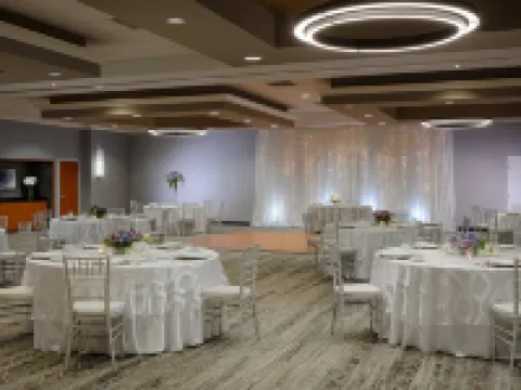 Courtyard Springfield Downtown Hotels in Springfield