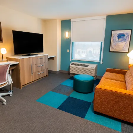 Home2 Suites by Hilton-Bakersfield