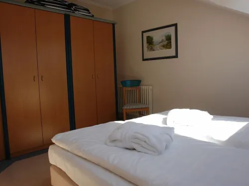 Modern, quiet apartment close to the beach on the outskirts of Binz with balcony