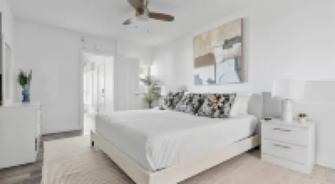 Oceanfront Villa With Privet Beach Access !