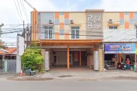 Urbanview Hotel Rifal Home Tegal Hotels in East Tegal