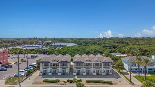 Ocean View Townhome across from beautiful Amelia Island Beach