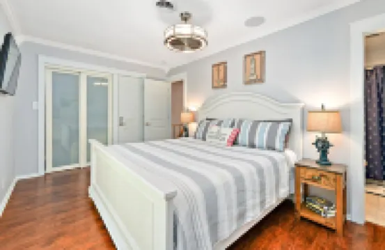 Welcome to Willow Haven! Walk-Bike-Shuttle to Beach. Pool & Tennis/Paddle