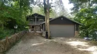 Lake Watauga FAMILY FUN, Sunny Lake Front Home  Private Dock  Water Toys WiFi