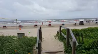 King Size Bed! Freeport Surfside Beach Bungalow Ocean & BayViews,Steps from Ocea - 비치