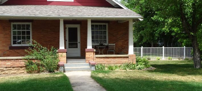 Stay in this beautiful 1905 Craftsman Bungalow. โรงแรมในสเปียร์ฟิช