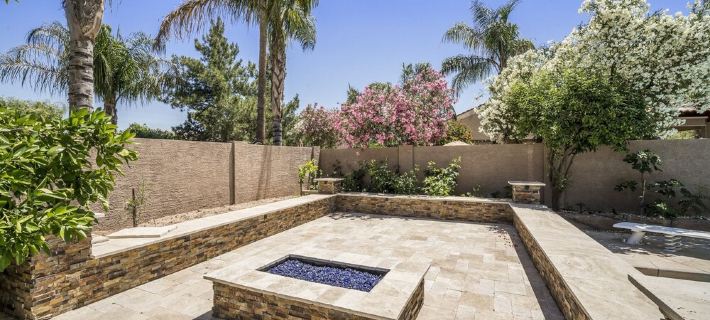 Amazing pool, arcade game and basktball game loft, pool table, 5 bedrooms Ξενοδοχεία στην πόλη Gilbert
