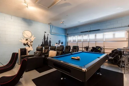 Free Shuttle,Official Encore Water Park,XBOX,Movie,Games,Cage,Pool/Spa,Star Wars