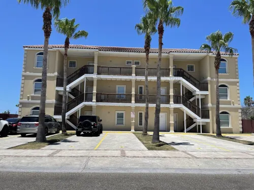 Condo Super Close to the Beach with a View of Spacex Launch in the Sky!