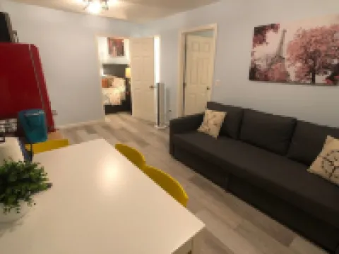 Attractive oasis, conveniently located