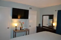 Beachfront condo 1 bedroom