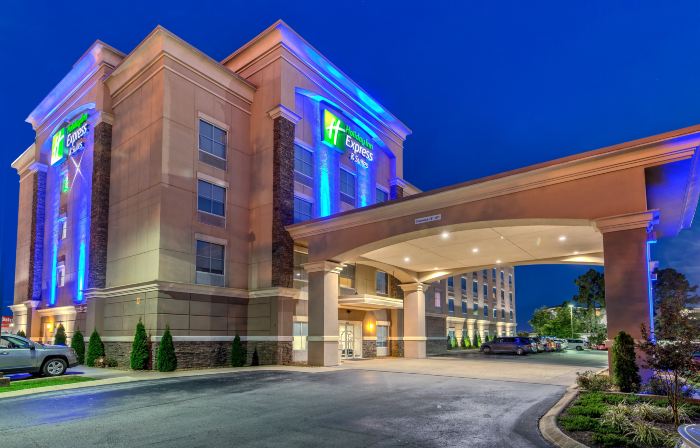 Holiday Inn Express & Suites COOKEVILLE by IHG