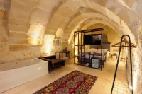 Arkeles Suites