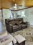 LakePointe Shores #5. 2 Bed 1 Bath Madison on the Lake
