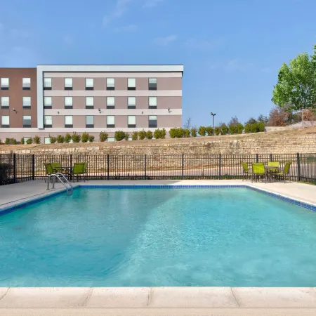 Hawthorn Extended Stay by Wyndham Bedford - Dallas