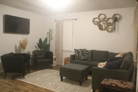 The Cheery Nook in Salisbury