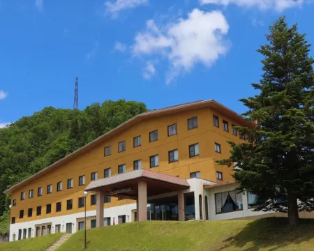 ホテルヴィラモンサン 郡上のホテル