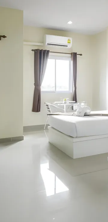 ห้องมาตรฐานเตียงแฝดพร้อมเครื่องปรับอากาศ