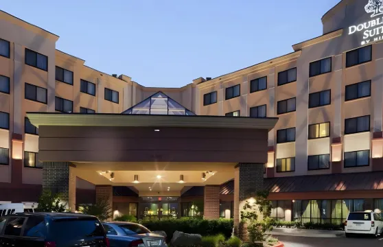 本頓維爾希爾頓逸林套房酒店