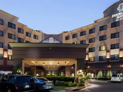 DoubleTree Suites by Hilton Hotel Bentonville Hotels in Bentonville